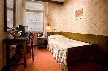 Hotel Lungomare Opatija - Liburnia 3*,  Croatia